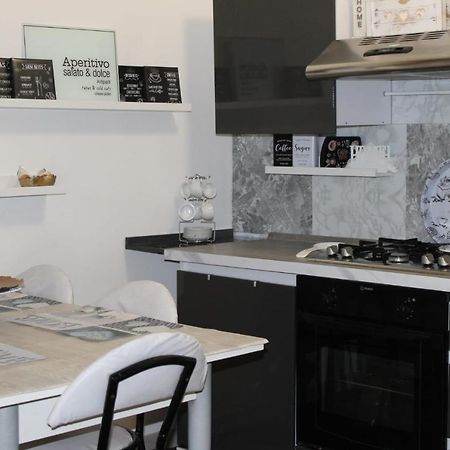 Apartament Chez Les Soeurs Pompeja Zewnętrze zdjęcie